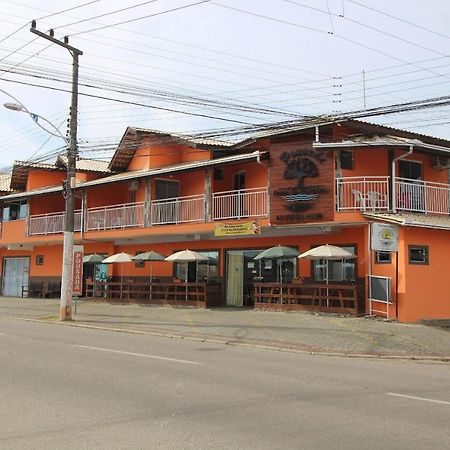 פנייה Pousada Praia Da Fortaleza 450 Metros Do Parque Beto Carrero Com Cafe Da Manha מראה חיצוני תמונה